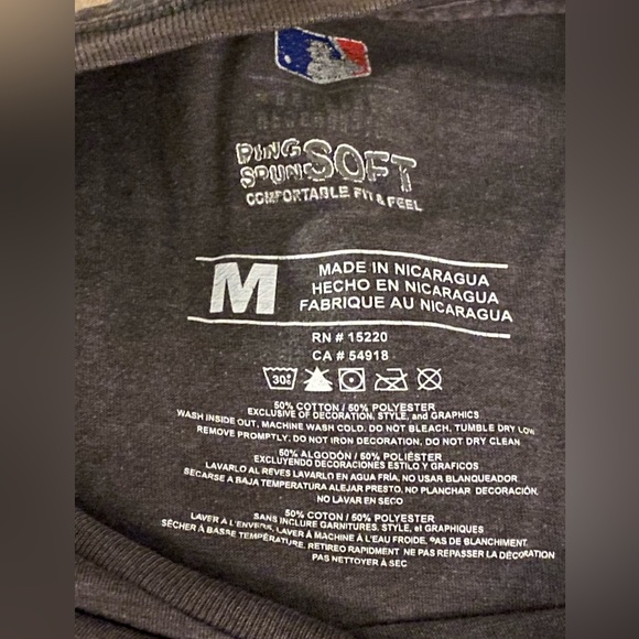 Chicago Cubs T-Shirt - Picture 3 of 3